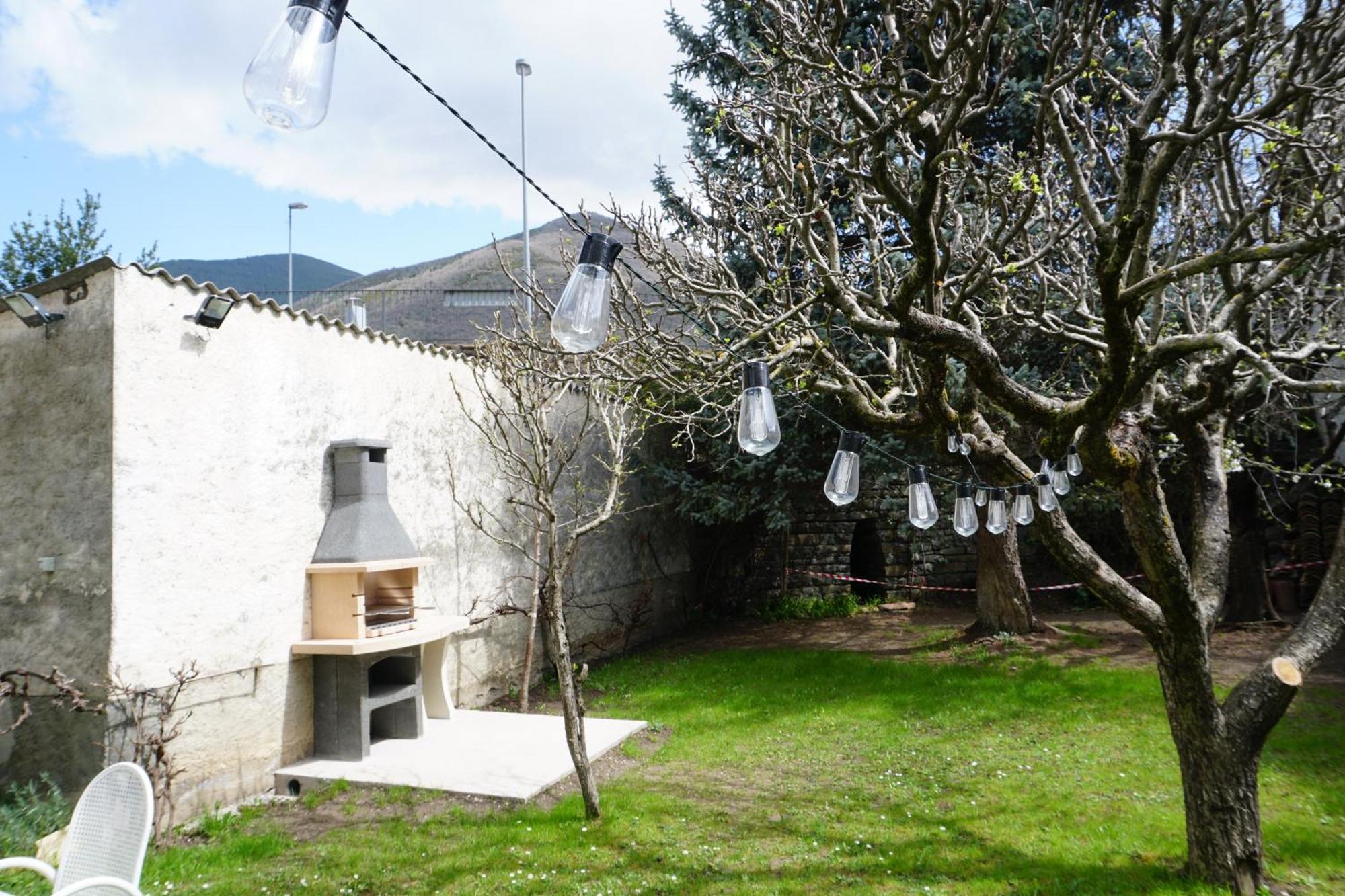 הוילה בייסקאס Cirjuana, Casa En El Centro Con Agradable Jardin Y Barbacoa By Pirineos 360 מראה חיצוני תמונה
